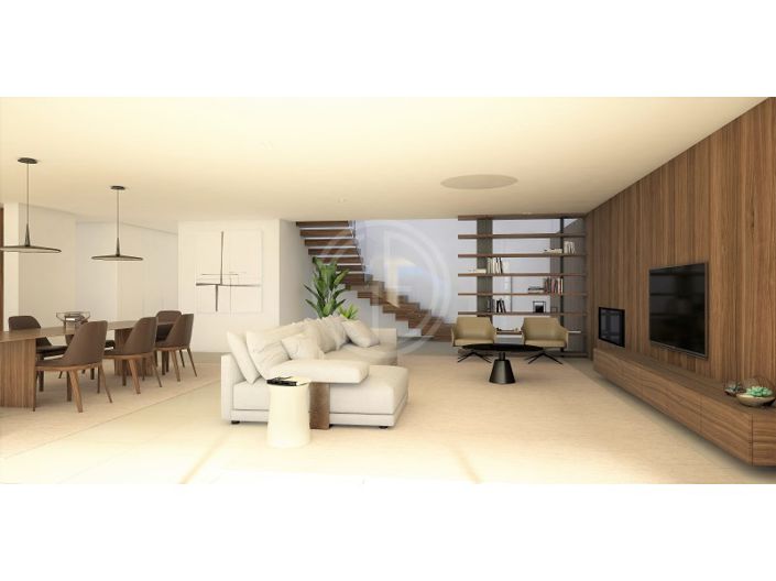 Image No.9-5 Bed House for sale