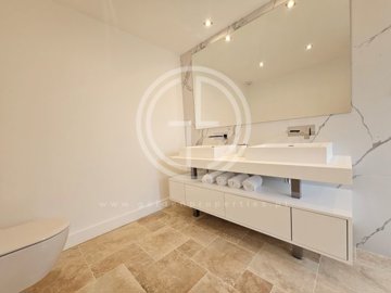 id1b0c4a01-0000-0500-0000-000014d8e692