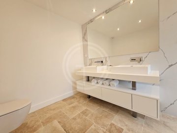 id1b0c4a01-0000-0500-0000-000014d8e692