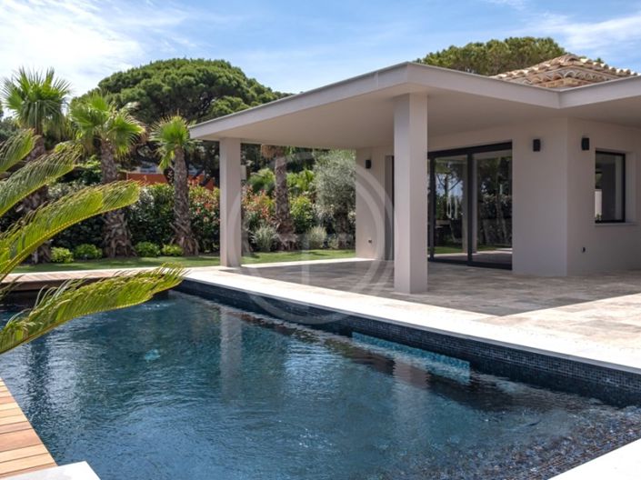 Image No.26-5 Bed House for sale