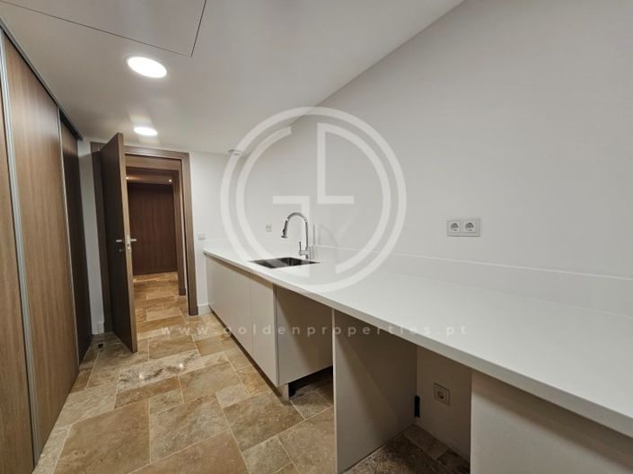 Image No.17-Maison de 4 chambres à vendre à Faro City