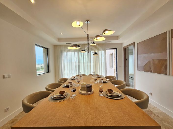 Image No.4-4 Bed House for sale