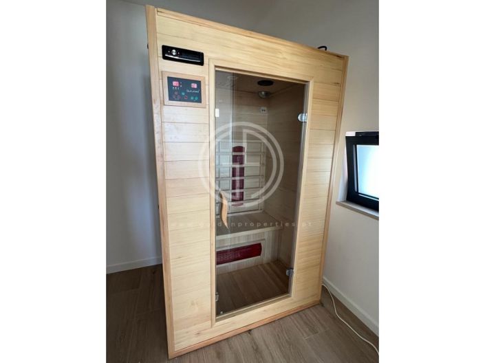 Image No.14-6 Bed House for sale