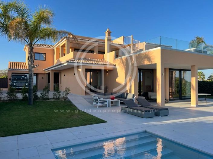 Image No.20-6 Bed House for sale