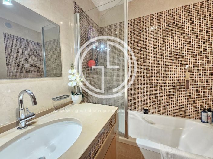 Image No.19-2 Bed Apartment for sale