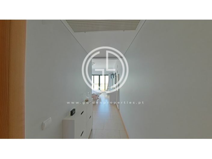 Image No.50-2 Bed Apartment for sale