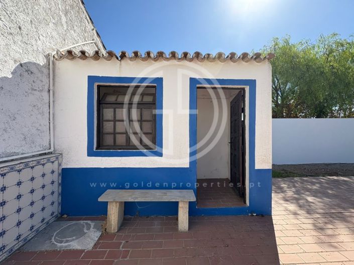 Image No.24-4 Bed House for sale