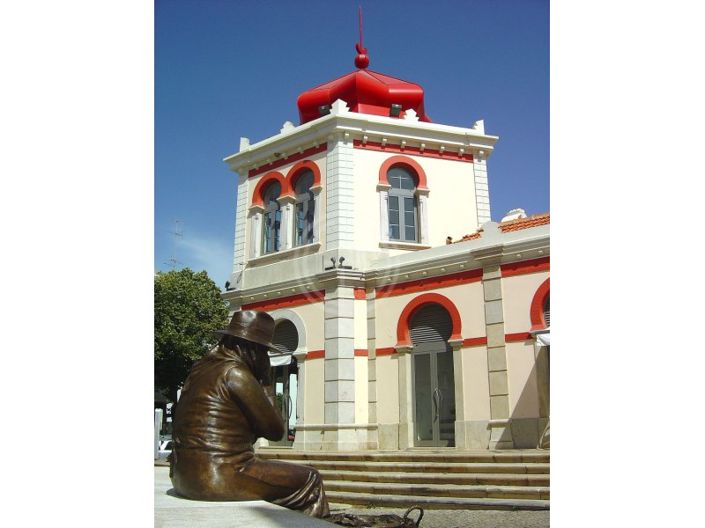 Image No.9-4 Bed House for sale