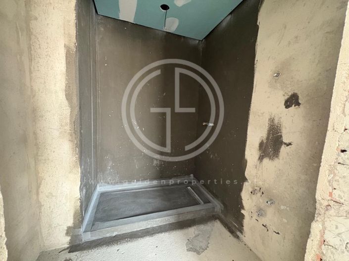 Image No.9-3 Bed House for sale