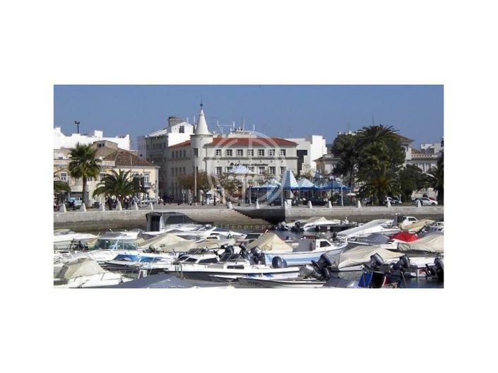 Image No.17-3 Bed Apartment for sale