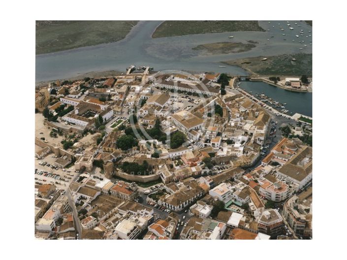 Image No.20-3 Bed Apartment for sale