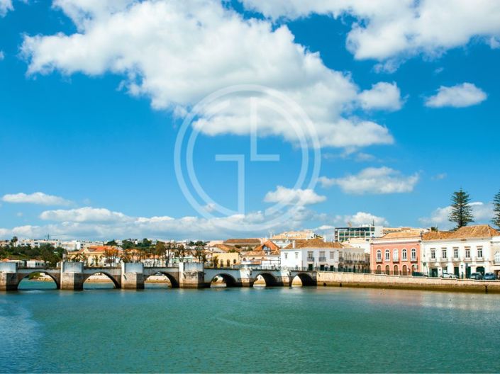 Image No.22-3 Bed Apartment for sale