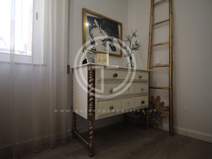 Image No.22-2 Bed Apartment for sale