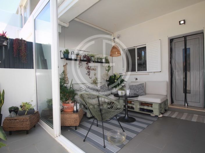 Image No.25-2 Bed Apartment for sale