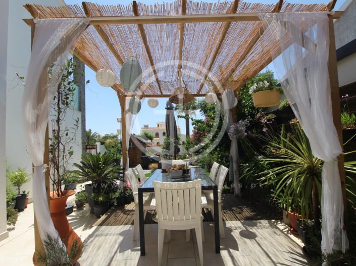 Image No.27-2 Bed Apartment for sale