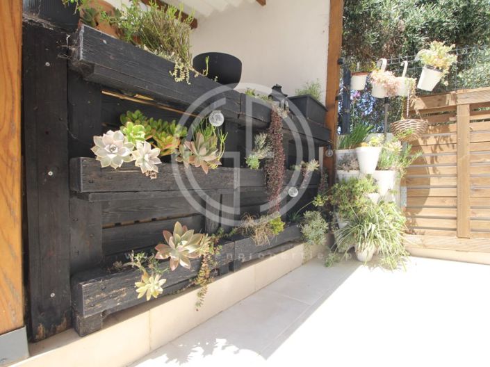 Image No.29-2 Bed Apartment for sale