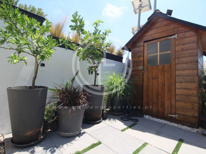 Image No.36-2 Bed Apartment for sale