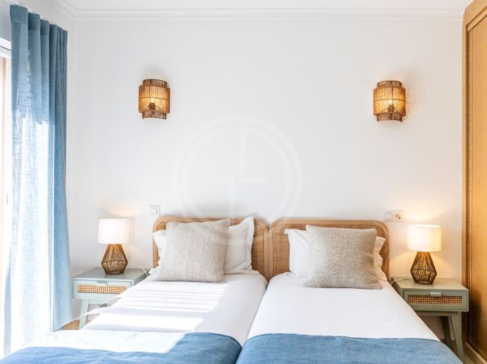 Image No.48-3 Bed House for sale