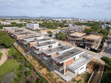 ide8d45b01-0000-0500-0000-00001846d9e5