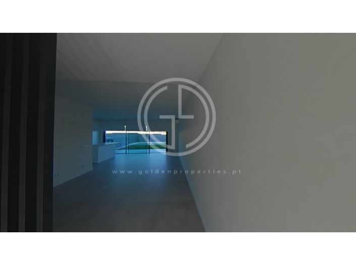 Image No.39-4 Bed House for sale