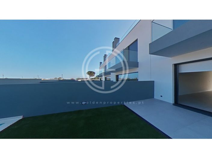 Image No.49-4 Bed House for sale