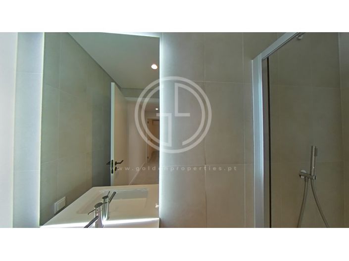 Image No.57-4 Bed House for sale