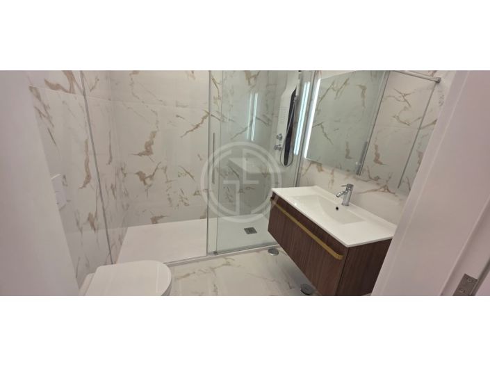 Image No.17-3 Bed Apartment for sale