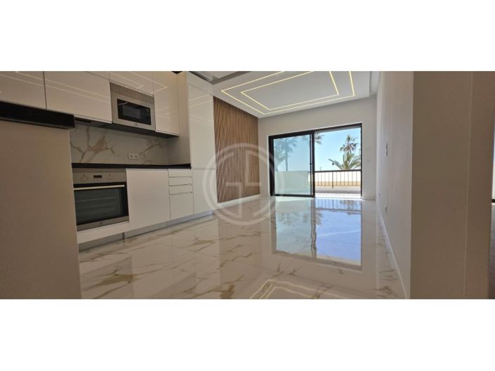 Image No.26-3 Bed Apartment for sale