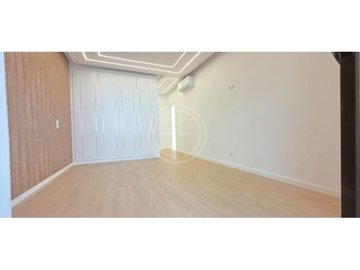 idcb3abf01-0000-0500-0000-000018859564