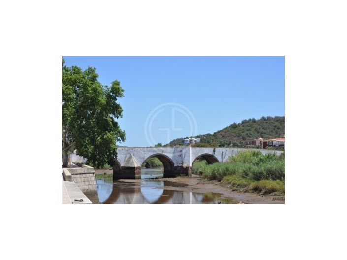 Image No.12-4 Bed House for sale