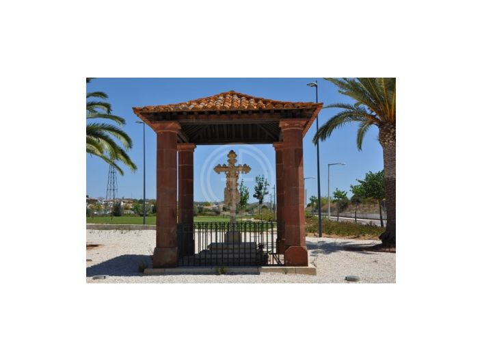 Image No.14-4 Bed House for sale