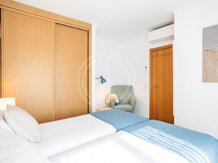 Image No.51-3 Bed House for sale