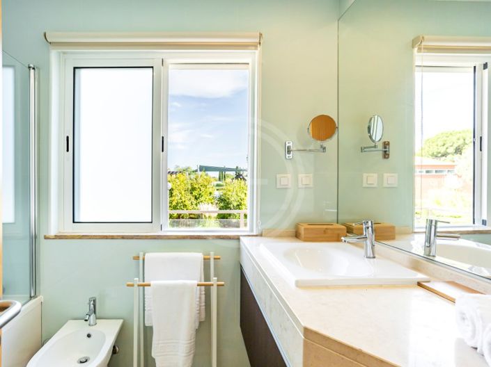 Image No.57-3 Bed House for sale