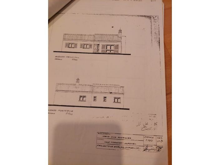 Image No.24-3 Bed House for sale