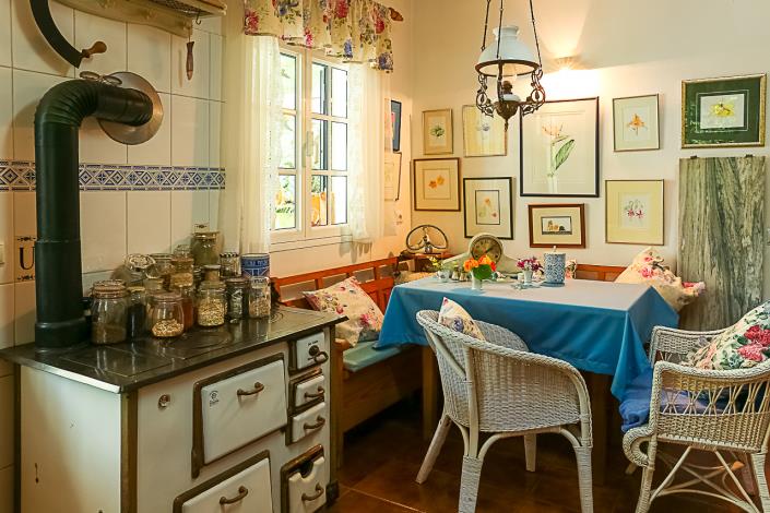 Image No.7-2 Bed Country House for sale