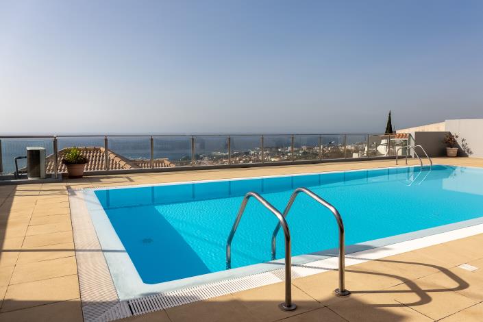 Image No.17-3 Bed Townhouse for sale