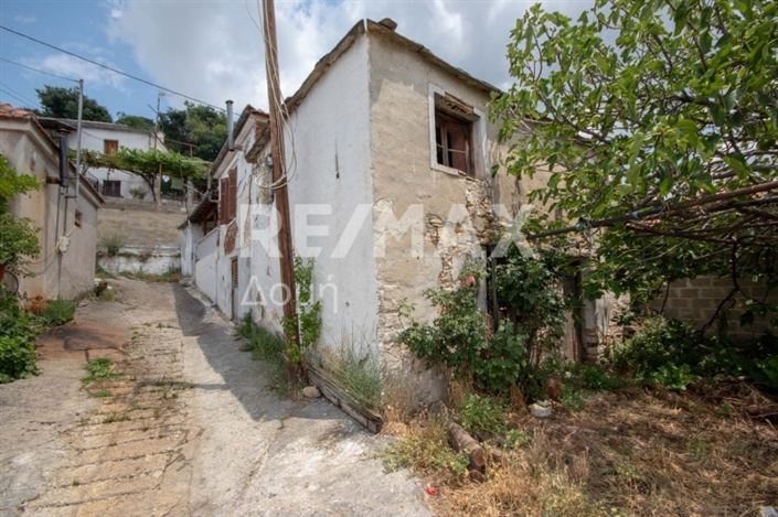 Image No.18-2 Bed House for sale