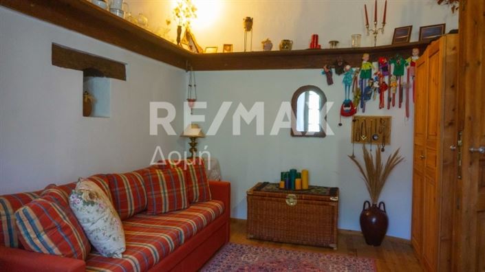 Image No.14-Propriété de 4 chambres à vendre à Artemida