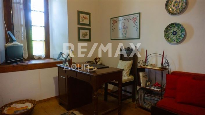 Image No.19-Propriété de 4 chambres à vendre à Artemida