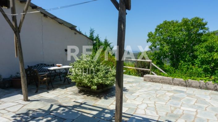 Image No.40-4 Bed Property for sale