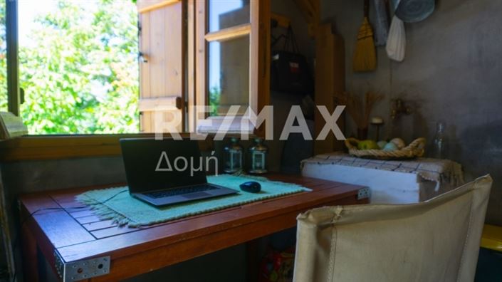 Image No.5-Propriété de 4 chambres à vendre à Artemida