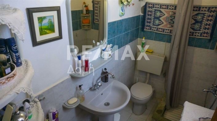 Image No.9-Propriété de 4 chambres à vendre à Artemida