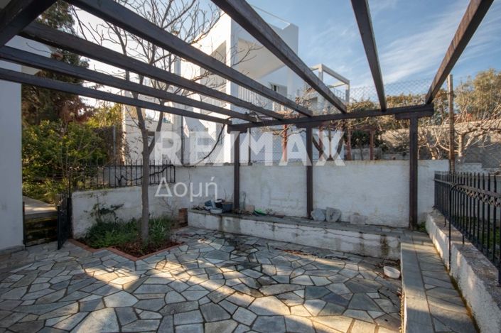 Image No.30-4 Bed Property for sale