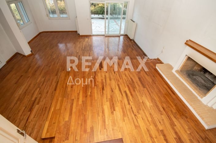 Image No.53-4 Bed Property for sale