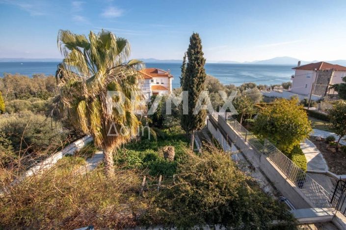 Image No.62-4 Bed Property for sale