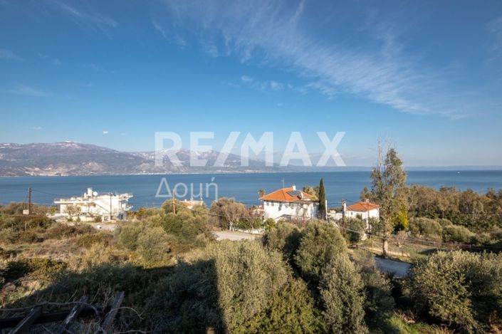 Image No.65-4 Bed Property for sale