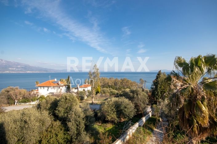 Image No.66-4 Bed Property for sale