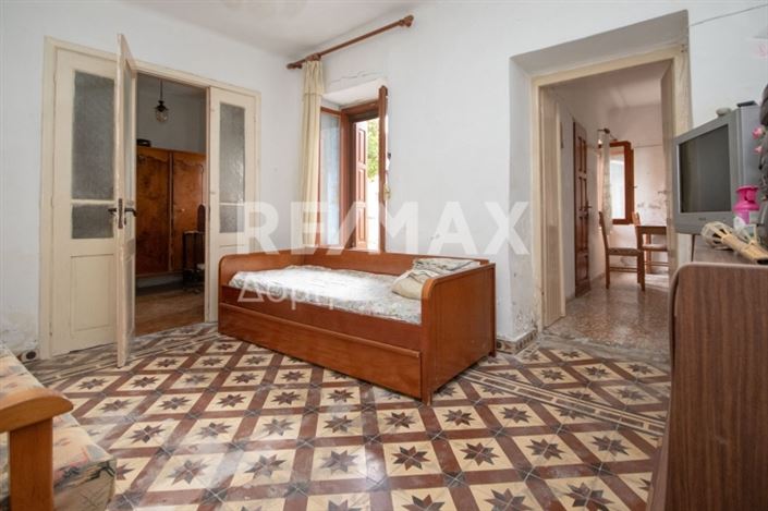 Image No.24-House for sale