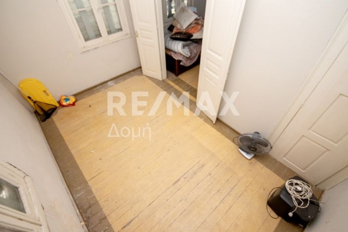 Image No.38-House for sale