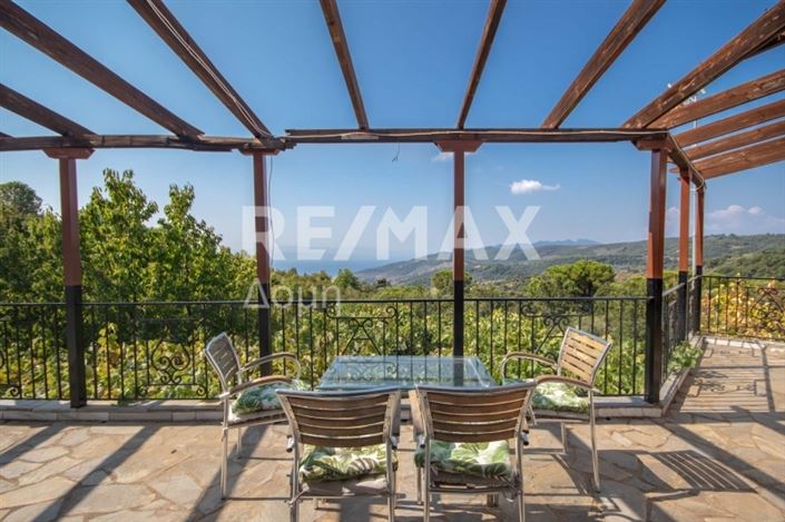 Image No.9-3 Bed House for sale